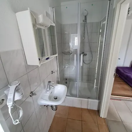 Hotel Zur Seerobbe 3*