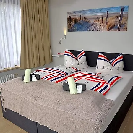 Hotel Zur Seerobbe 3*