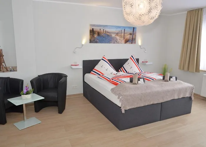 Zur Seerobbe Отель 3*