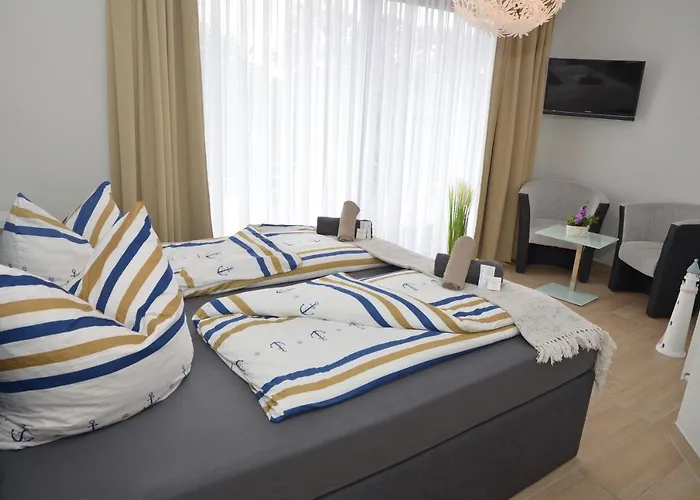 Отель Zur Seerobbe Куксхафен